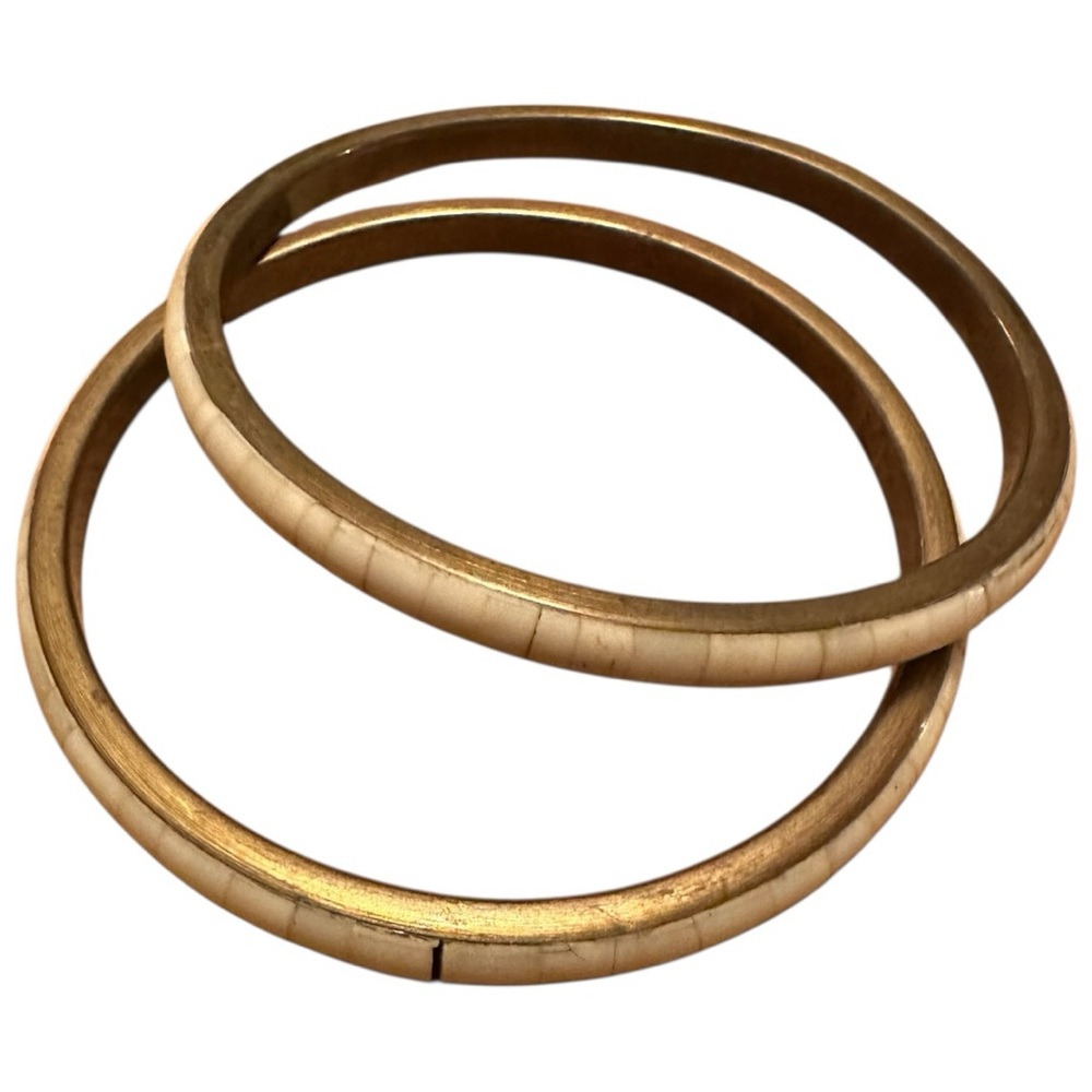 Elegant Gold and Cream White Bangle Set